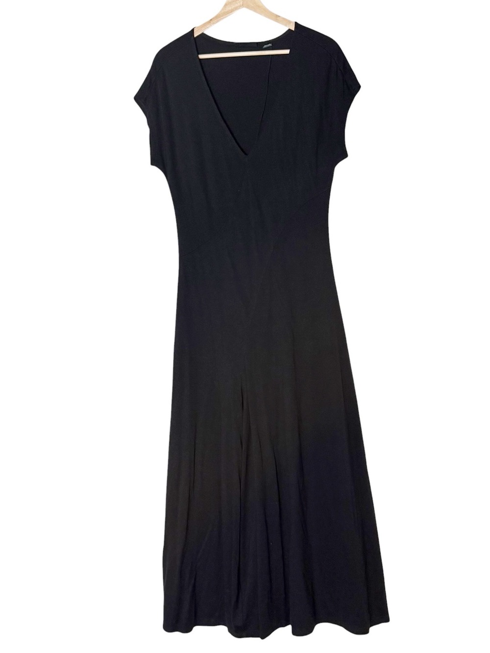Anthropologie Maeve V Neck Cap Sleeve A-Line Black Maxi Dress Size M Minimalist